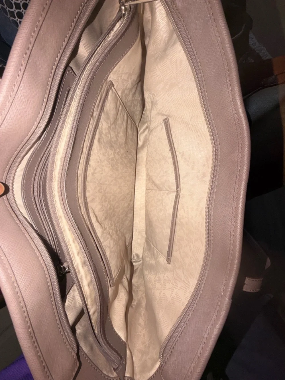 Michael Kors taupe Leather Tote with MK Charm - Picture 3 of 5